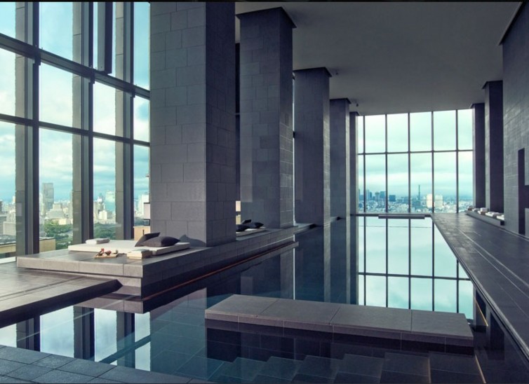 Aman hotel Tokyo piscina