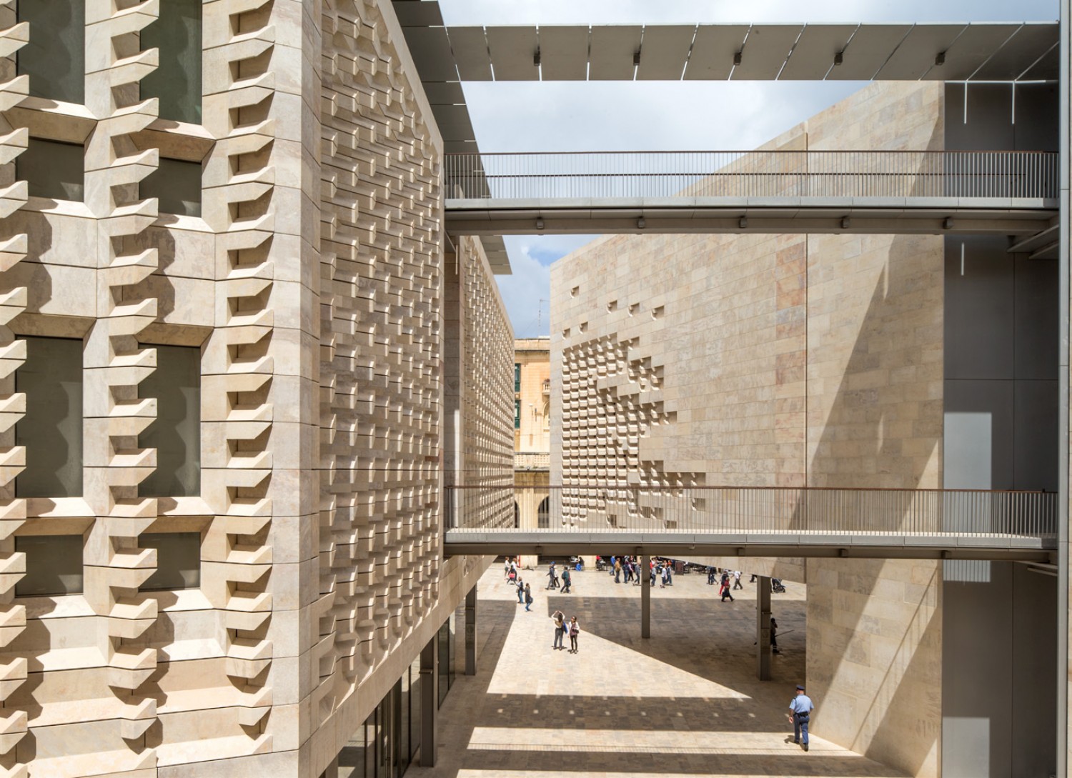 Parlamento di Malta ponte cffFiliberti
